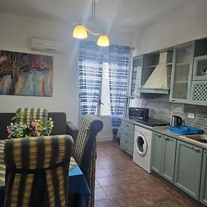 https://casa-marta-palermo-90123.sicilyhotelsitaly.net